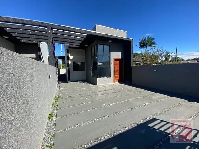 Casa 3 quartos e 1 banheiro, à venda, no bairro Continental em Itapoá