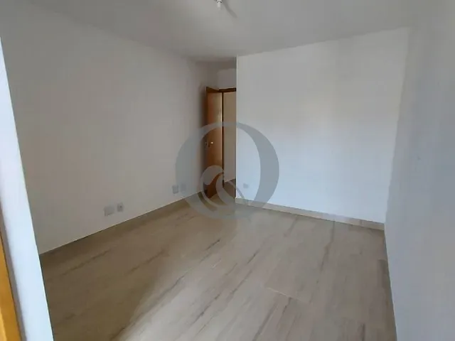 Casa com 200m² 3 quartos e 4 banheiros, à venda, no bairro Vila Granada em São Paulo