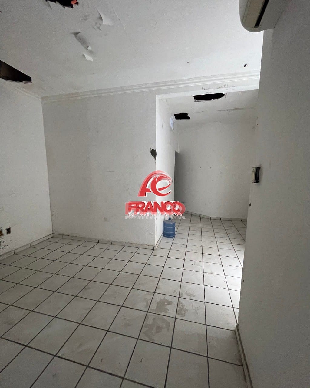 Casa, 10 quartos, 250 m² - Foto 9