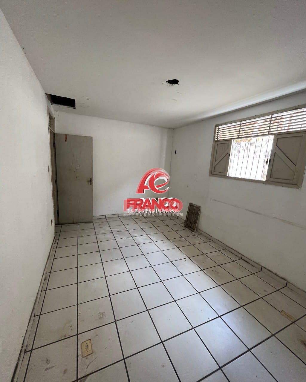 Casa, 10 quartos, 250 m² - Foto 4