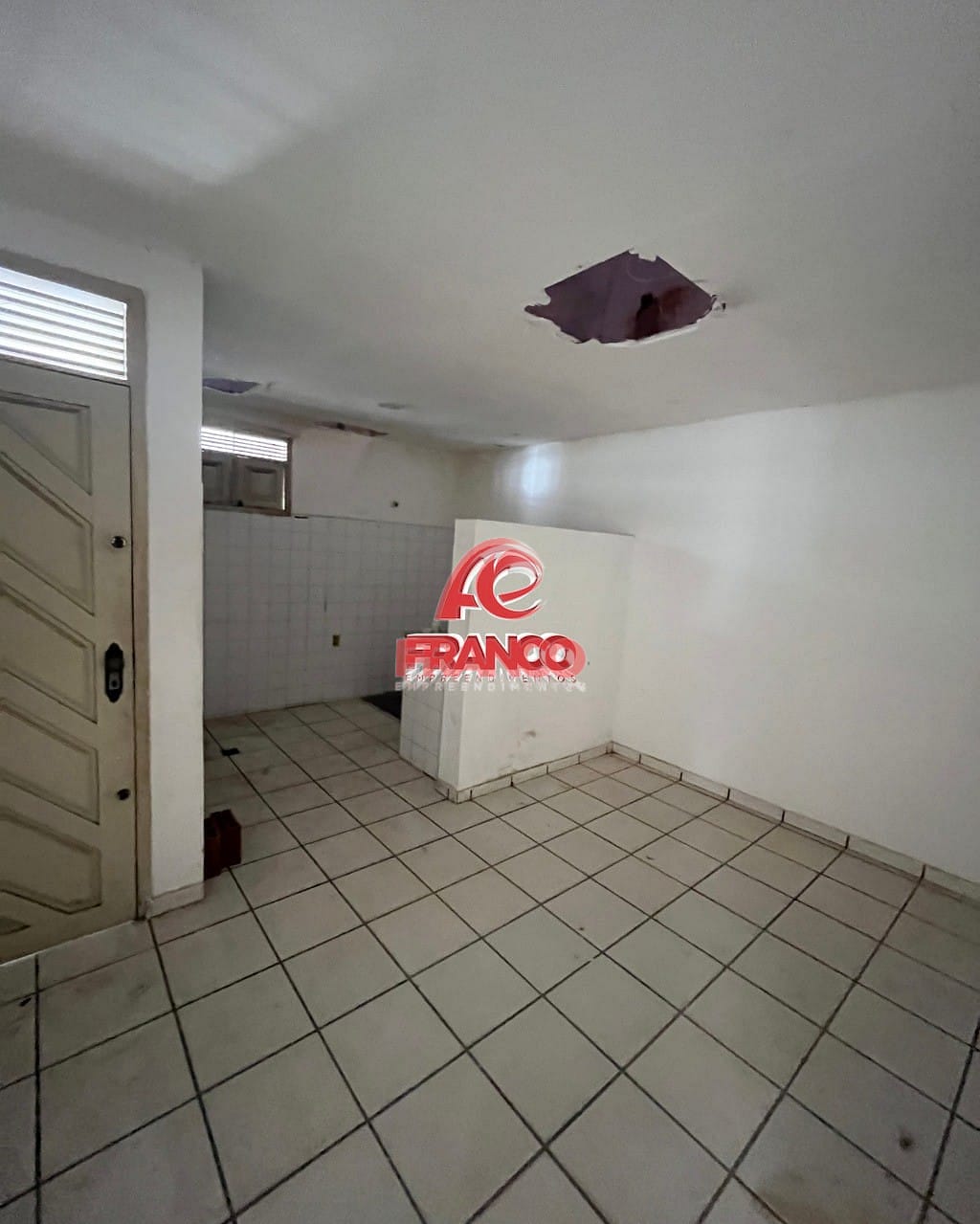 Casa, 10 quartos, 250 m² - Foto 2