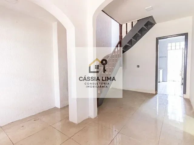 Casa com 245m² 4 quartos e 2 banheiros, à venda, no bairro Mooca em São Paulo