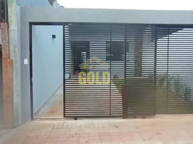 Casa com 125m² 2 quartos e 2 banheiros, à venda, no bairro Tarobá em Londrina