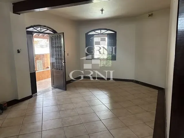 Casa com 660m² 3 quartos e 3 banheiros, à venda, no bairro Campo Grande em Rio de Janeiro