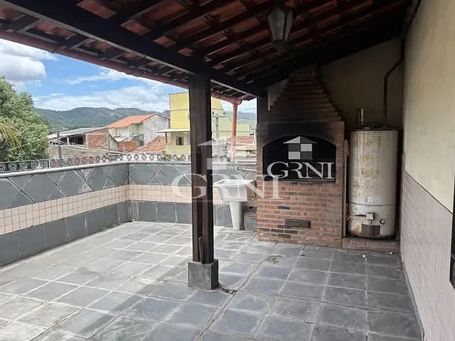 Casa com 660m² 3 quartos e 3 banheiros, à venda, no bairro Campo Grande em Rio de Janeiro