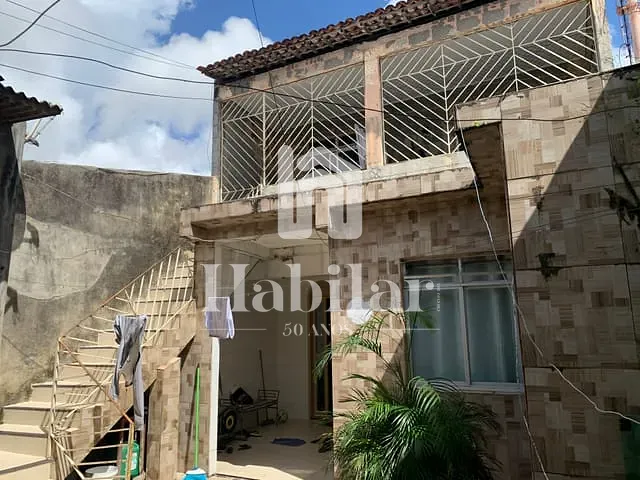 Casa com 180m² 7 quartos e 4 banheiros, à venda, no bairro Bugio em Aracaju