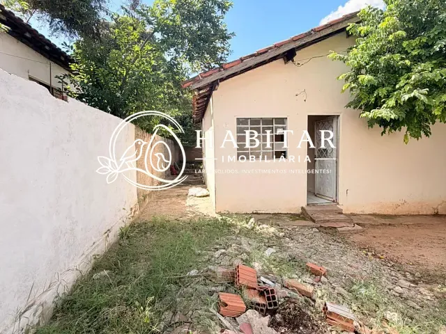 Casa 2 quartos e 1 banheiro, à venda, no bairro Nova Corumbá em Corumbá