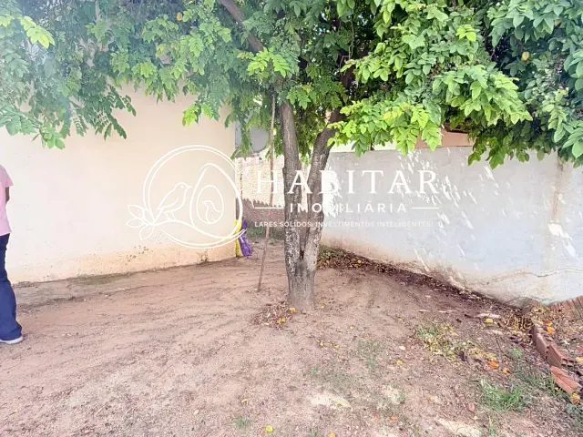 Casa 2 quartos e 1 banheiro, à venda, no bairro Nova Corumbá em Corumbá