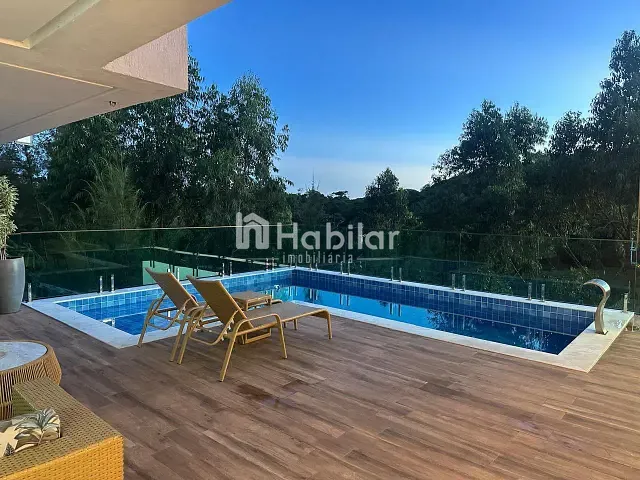 Casa 5 quartos e 7 banheiros, para alugar, no bairro Alphaville II em Salvador