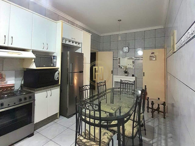 Casa com 1200m² 5 quartos e 2 banheiros, à venda, no bairro Alto da Colina em Nova Mutum