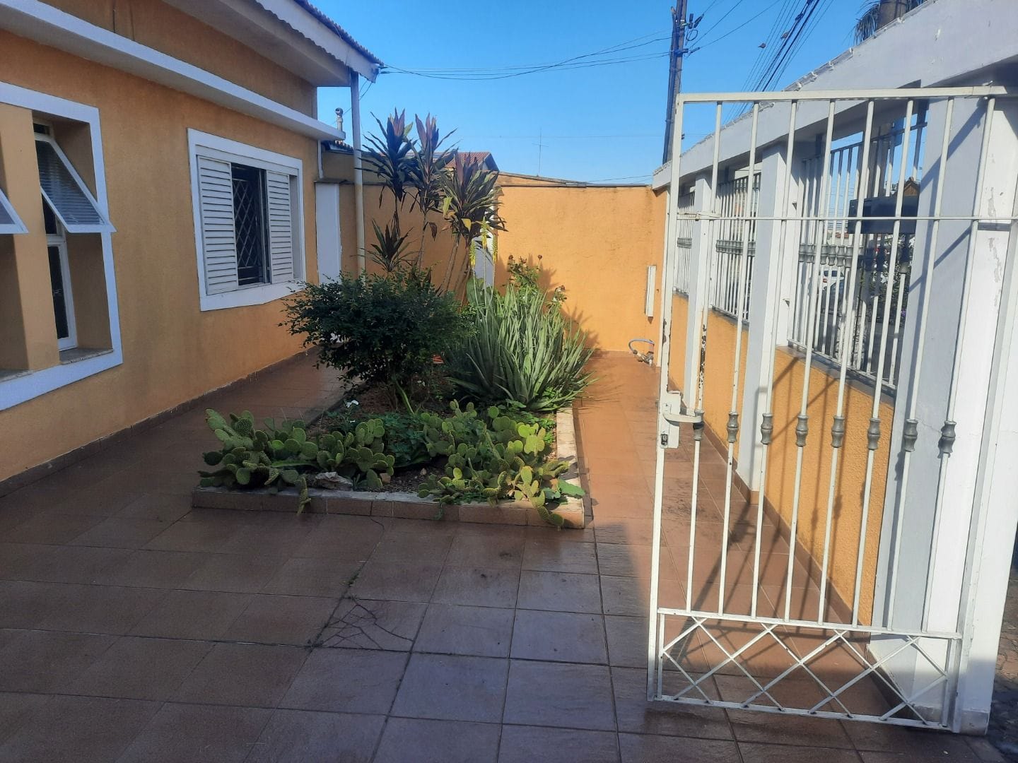Casa, 3 quartos, 180 m² - Foto 1