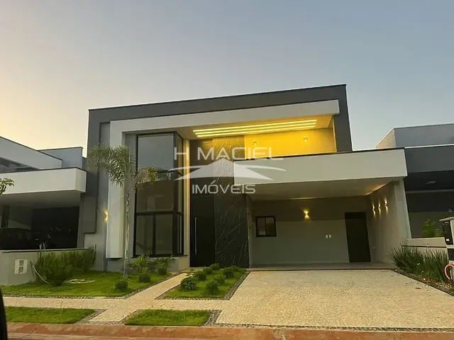 Casa com 300m² 3 quartos e 5 banheiros, à venda, no bairro Jardim Okinawa em Paulínia
