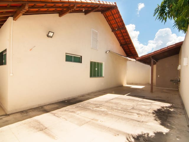 Casa com 390m² 3 quartos e 5 banheiros, à venda, no bairro Mata da Praia em Vitória