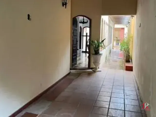 Casa 3 quartos e 2 banheiros, à venda, no bairro Praia dos Sonhos em Itanhaém