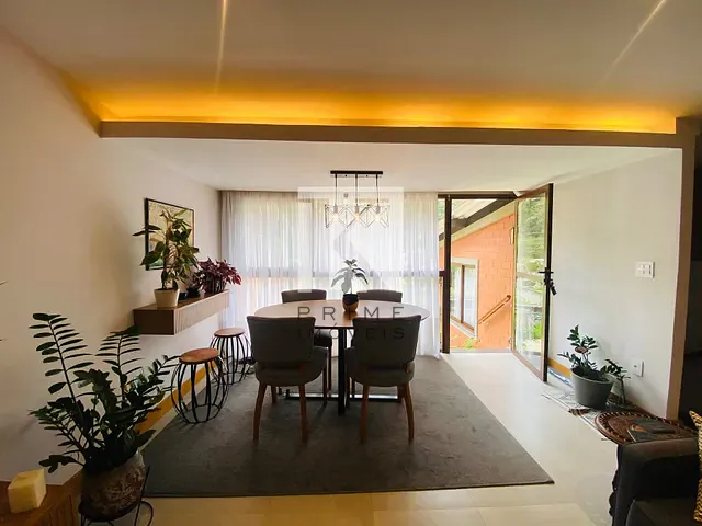 Casa com 77m² 2 quartos e 1 banheiro, à venda, no bairro Posse em Teresópolis