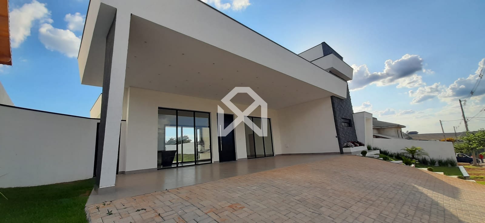 Casa à venda com 3 quartos, 270m² - Foto 8
