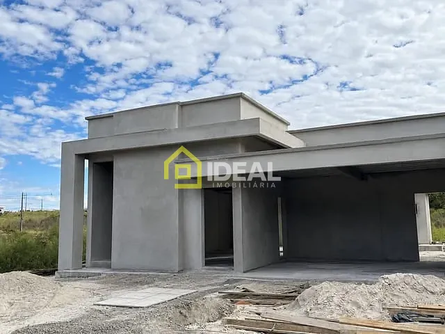 Casa 3 quartos e 1 banheiro, à venda, no bairro São Cristóvão em Concórdia