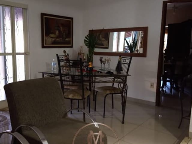 Casa com 237m² 4 quartos e 3 banheiros, à venda, no bairro Vila Yamada em Araraquara