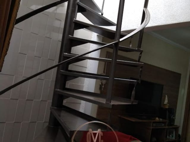 Casa com 237m² 4 quartos e 3 banheiros, à venda, no bairro Vila Yamada em Araraquara