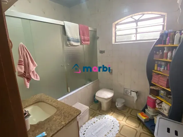 Casa com 330m² 3 quartos e 1 banheiro, à venda, no bairro Jardim São Paulo em Americana