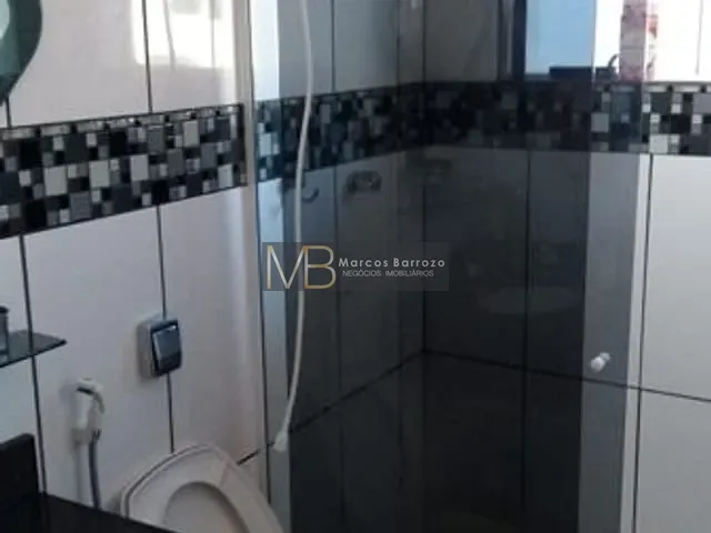 Casa com 292m² 5 quartos e 2 banheiros, à venda, no bairro Vila Casoni em Londrina