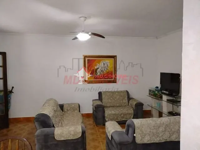 Casa com 330m² 6 quartos e 2 banheiros, à venda, no bairro Vila Euthalia em São Paulo