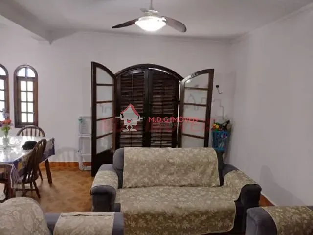 Casa com 330m² 6 quartos e 2 banheiros, à venda, no bairro Vila Euthalia em São Paulo