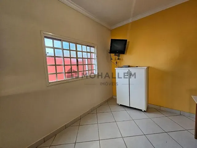 Casa com 328m² 5 quartos e 2 banheiros, à venda, no bairro Centro em Piranguinho