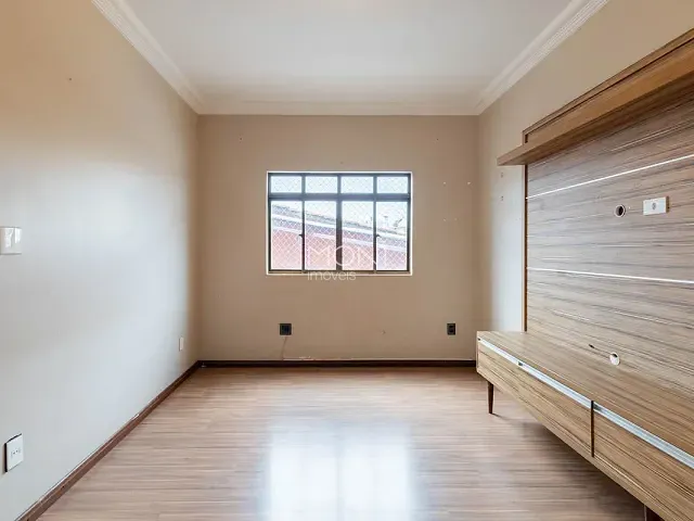 Casa 5 quartos e 6 banheiros, à venda, no bairro Guará II em Brasília