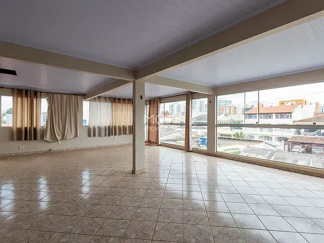 Casa 5 quartos e 6 banheiros, à venda, no bairro Guará II em Brasília