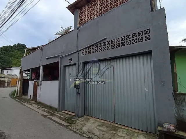Casa com 430m² 2 quartos e 1 banheiro, à venda, no bairro Santa Rita do Bracuí (Cunhambebe) em Angra dos Reis