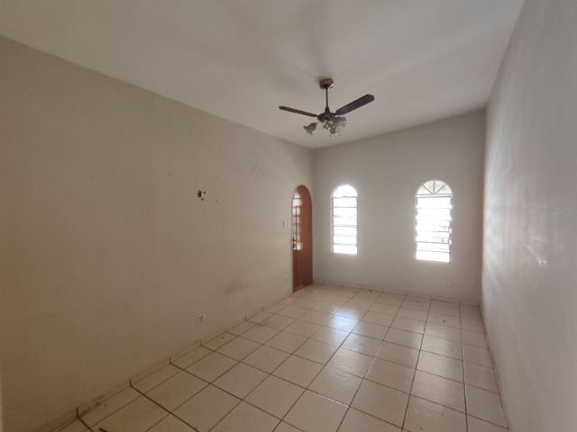 Casa 3 quartos e 3 banheiros, à venda ou para alugar, no bairro Centro em Fernandópolis