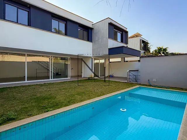 Casa com 427m² 4 quartos e 6 banheiros, à venda, no bairro Campo Belo em São Paulo