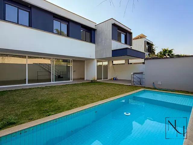 Casa com 427m² 4 quartos e 6 banheiros, à venda, no bairro Campo Belo em São Paulo