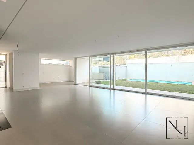 Casa com 427m² 4 quartos e 6 banheiros, à venda, no bairro Campo Belo em São Paulo