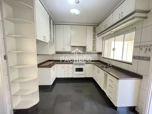 Casa com 300m² 3 quartos e 4 banheiros, à venda, no bairro Jardim Perola em Santa Bárbara d'Oeste