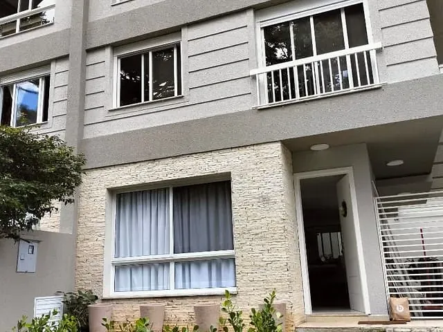 Casa com 139m² 3 quartos e 4 banheiros, à venda, no bairro Atuba em Curitiba