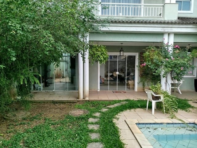 Casa com 320m² 3 quartos e 5 banheiros, à venda, no bairro Vargem Pequena em Rio de Janeiro