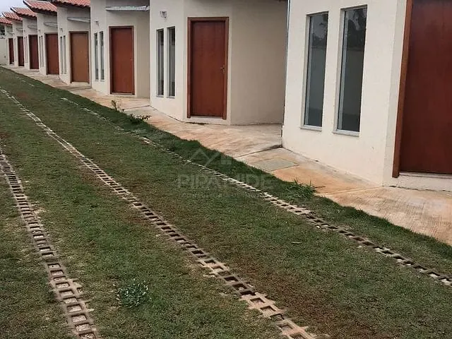 Casa com 65m² 2 quartos e 1 banheiro, à venda, no bairro Chácaras Poços de Caldas em Poços de Caldas