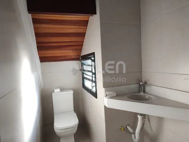 Casa com 851m² 4 quartos e 6 banheiros, à venda, no bairro Roseira em Mairiporã