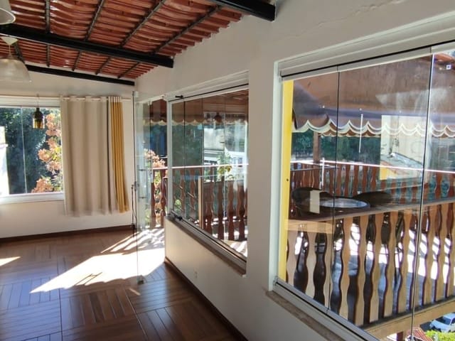 Casa com 200m² 2 quartos e 3 banheiros, à venda ou para alugar, no bairro Botafogo em Rio de Janeiro
