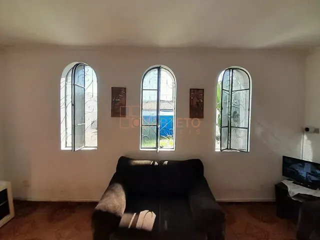 Casa com 250m² 4 quartos e 2 banheiros, à venda, no bairro Jardim Santa Maria em São Paulo
