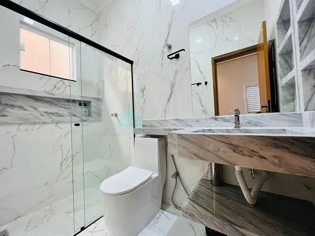 Casa com 204m² 3 quartos e 3 banheiros, à venda, no bairro Campo Belo em Catalão