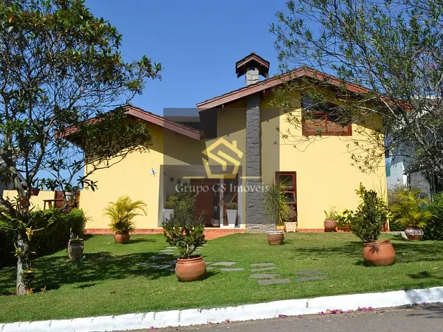 Casa com 873m² 3 quartos e 4 banheiros, à venda, no bairro Vista Alegre em Vinhedo