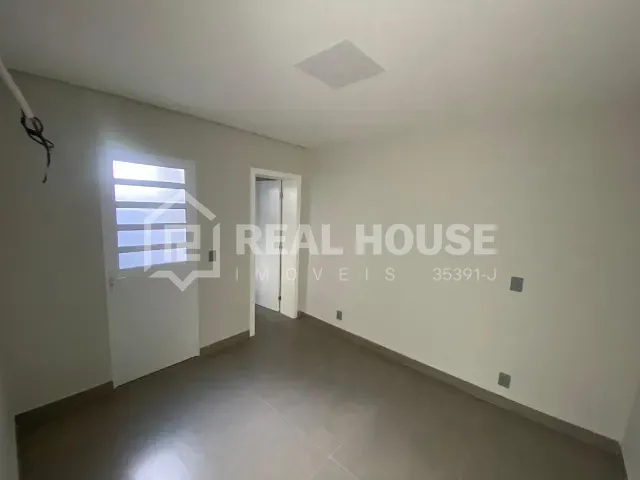 Casa com 300m² 4 quartos e 4 banheiros, à venda, no bairro Jardim América em Sorocaba