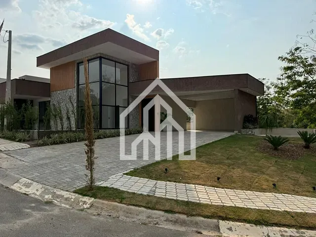 Casa 4 quartos e 6 banheiros, à venda, no bairro San Fernando Valley em Atibaia