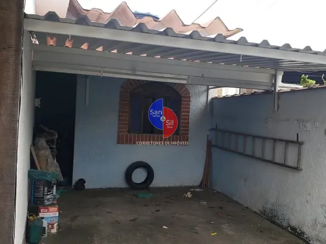 Casa com 250m² 3 quartos e 2 banheiros, à venda, no bairro Cidade Jardim Guapimirim em Guapimirim