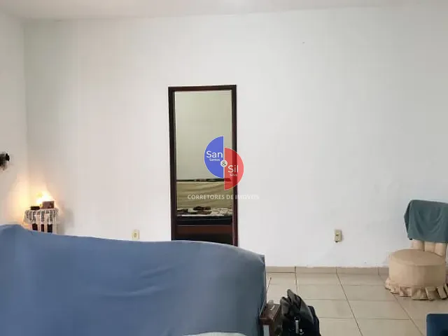 Casa com 250m² 3 quartos e 2 banheiros, à venda, no bairro Cidade Jardim Guapimirim em Guapimirim