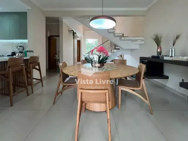 Casa com 300m² 3 quartos e 4 banheiros, à venda, no bairro Vale das Laranjeiras em Indaiatuba
