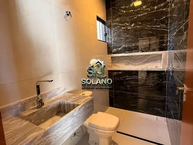 Casa com 155m² 3 quartos e 4 banheiros, à venda, no bairro Residencial Kátia em Goiânia